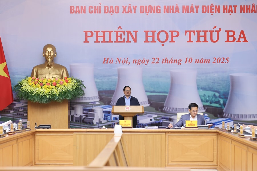 Thủ tướng chủ trì phiên họp về xây dựng nhà máy điện hạt nhân