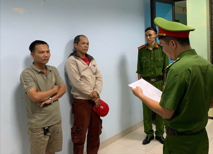 Gia Lai: Khởi tố 2 đối tượng chặn đầu xe, đe dọa lực lượng CSGT