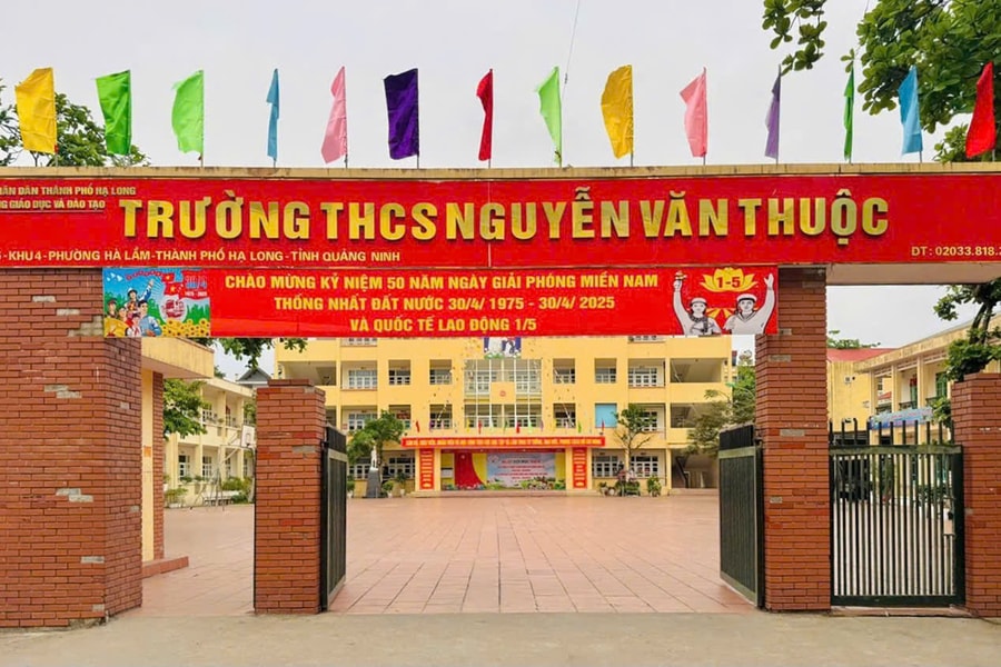 Quảng Ninh: Cách chức Hiệu trưởng Trường THCS Nguyễn Văn Thuộc