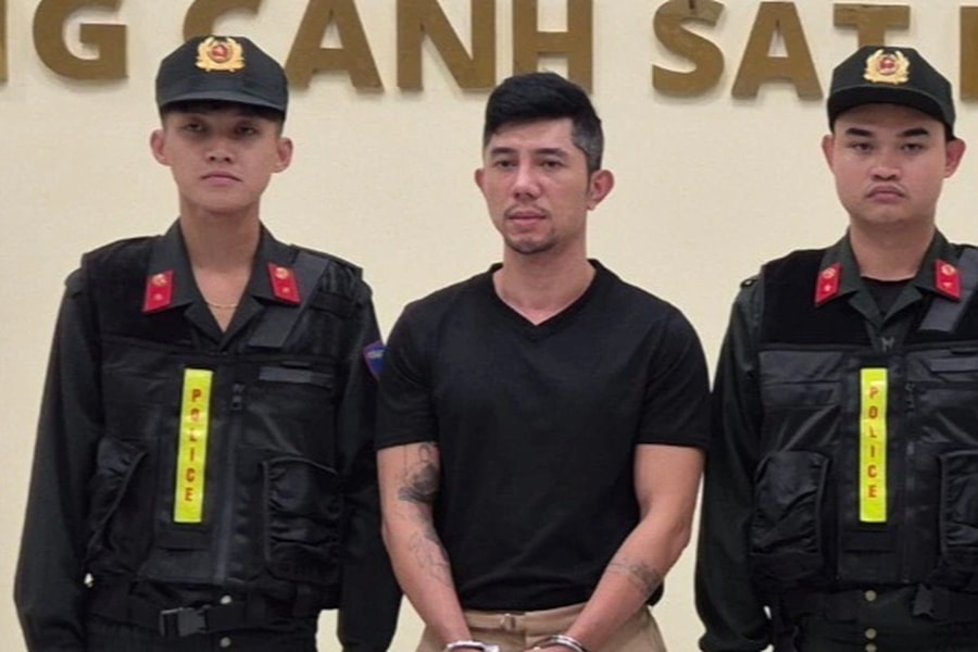 Ca sĩ Lương Bằng Quang đưa 8 tỷ đồng 'chạy án' cho Ngân 98