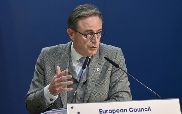 EU chưa duyệt gói vay bồi thường, Ukraine đối mặt khó khăn tài chính