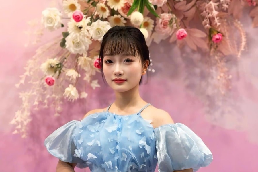 Đại sứ Môi trường xanh Ngọc Huyền Trang đoạt ngôi vị Quán quân “Học sinh Thanh lịch”