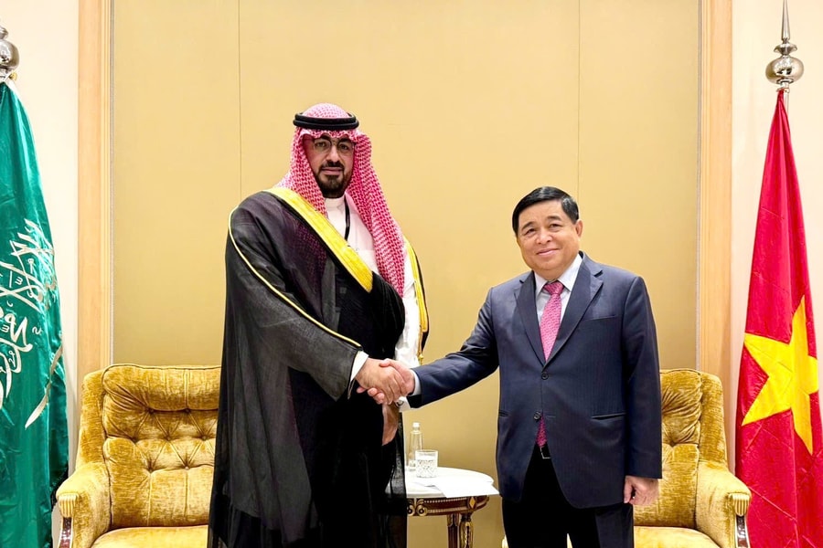 Việt Nam mong muốn Saudi Arabia chia sẻ kinh nghiệm trong đổi mới mô hình tăng trưởng