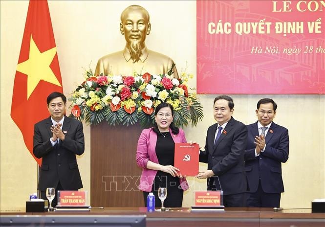 Chủ tịch Quốc hội chủ trì Lễ công bố các quyết định về công tác cán bộ