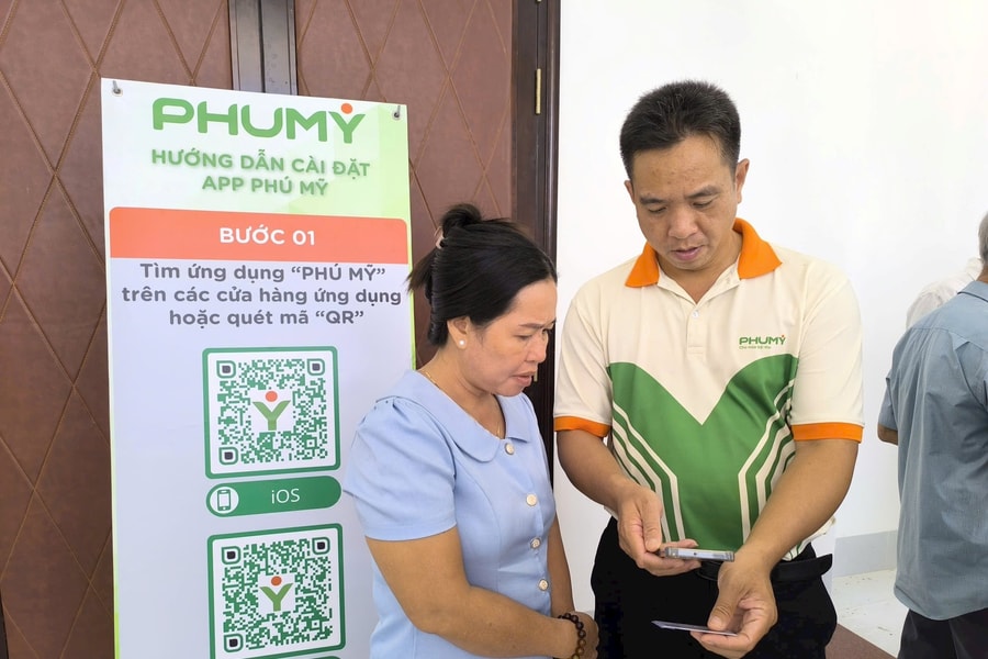 “Bác sỹ nông học” về với miền Tây mùa nước nổi: Khi khoa học sát cánh cùng đồng ruộng