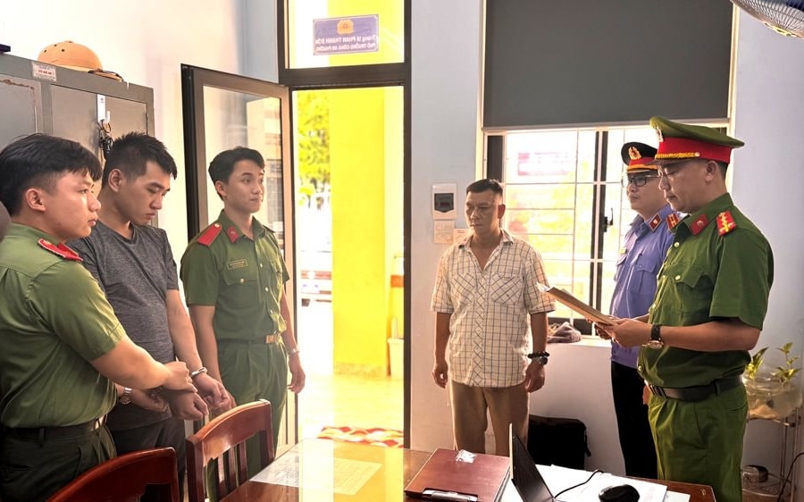 Gia Lai: Bắt giam đối tượng phóng hỏa đốt nhà do ghen tuông, khiến 2 người tử vong