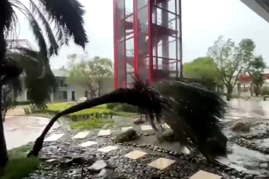 Siêu bão Melissa gây thiệt hại lớn cho Cuba sau khi tàn phá Jamaica