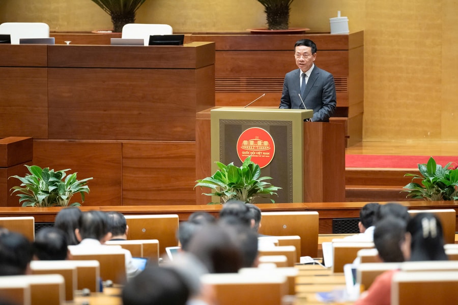 Hoàn thiện hệ thống pháp luật về chuyển đổi số quốc gia