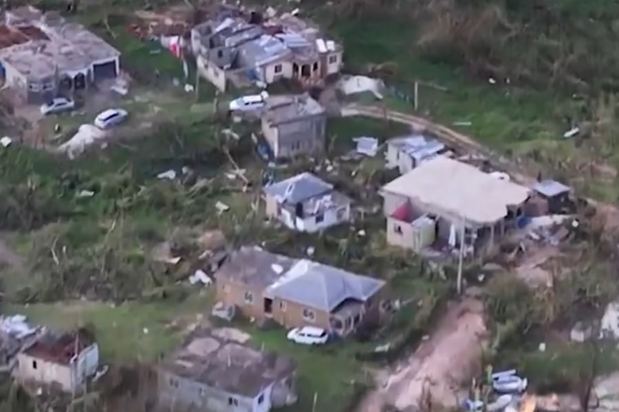 Siêu bão Melissa tàn phá khắp vùng Caribe, gây thiệt hại nghiêm trọng