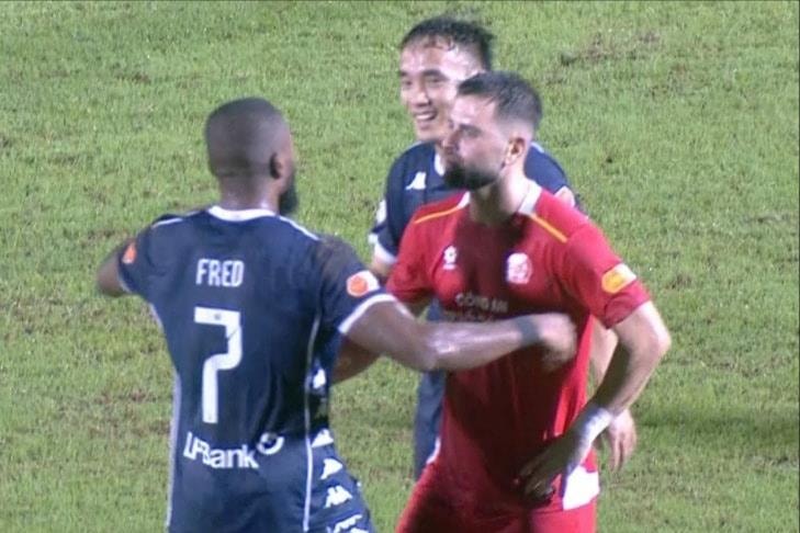 Ngoại binh tỏa sáng, Hải Phòng thắng ngược dòng trên sân CA TP.HCM