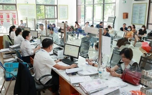 Chính phủ quy định thẩm quyền quyết định chuyển giao đơn vị sự nghiệp công lập