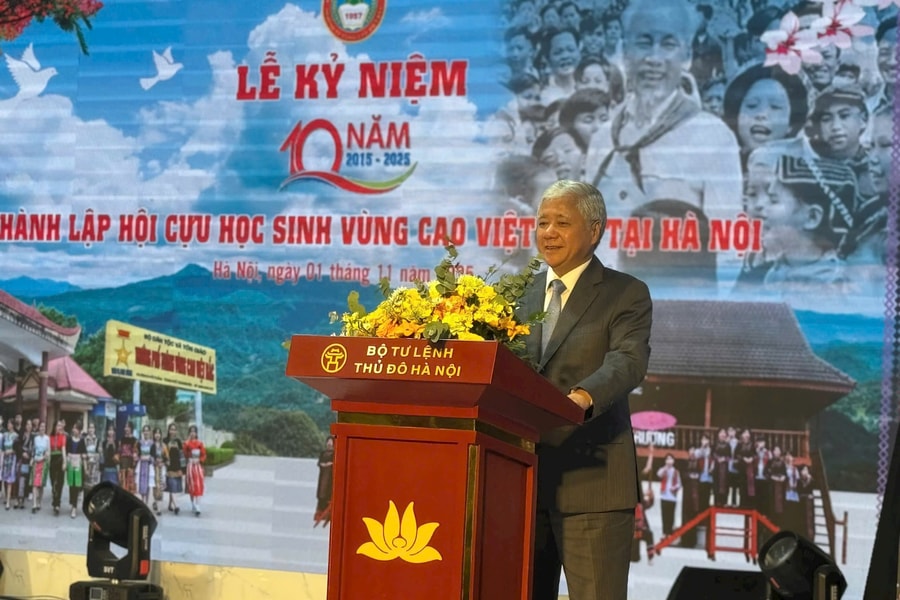 Dấu ấn 10 năm Hội Cựu học sinh Trường THPT Vùng cao Việt Bắc tại Hà Nội