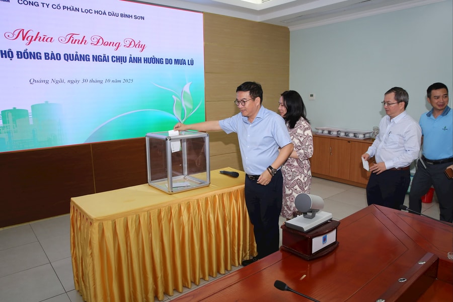 BSR quyên góp ủng hộ đồng bào Quảng Ngãi khắc phục hậu quả mưa lũ