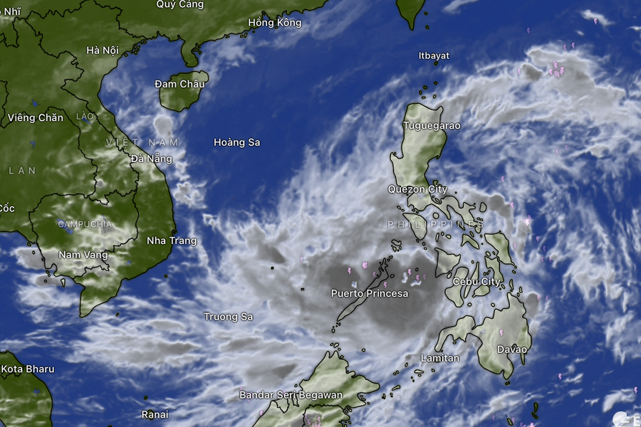 Đêm nay, bão Kalmaegi vào Biển Đông, hướng vào miền Trung