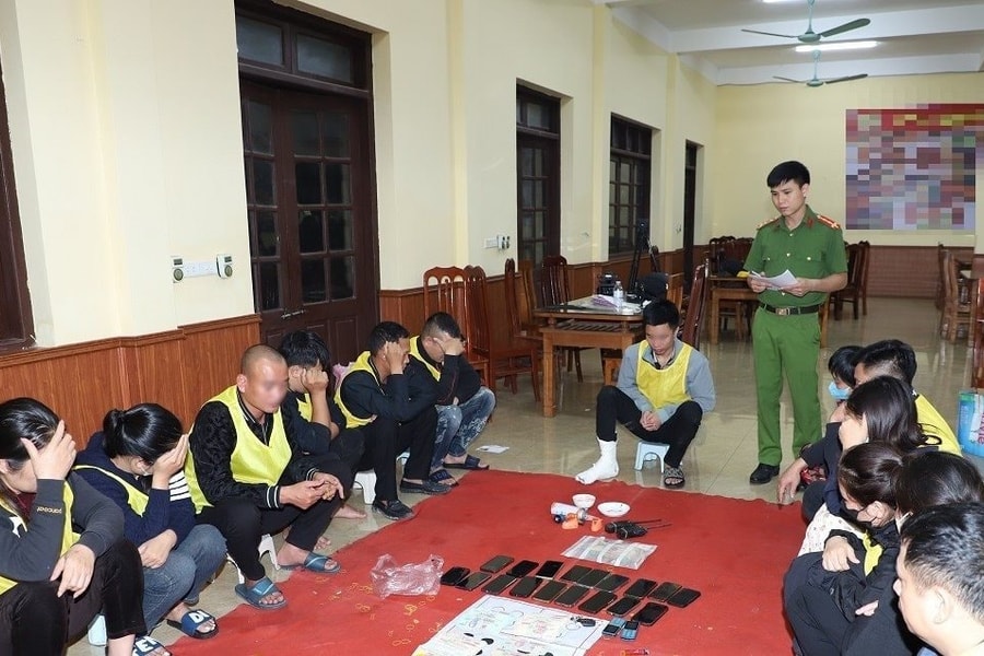Ninh Bình: Triệt phá xới bạc có thủ đoạn tinh vi, bắt giữ 21 đối tượng