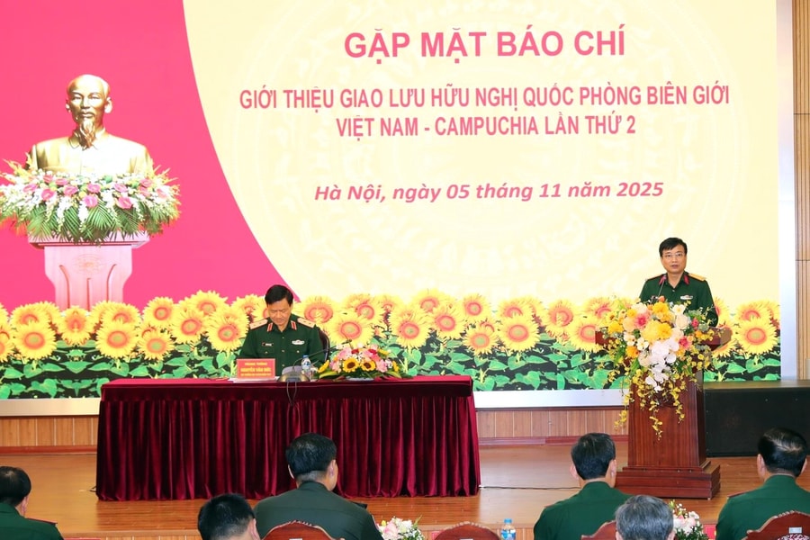 Giao lưu hữu nghị Quốc phòng Việt Nam - Campuchia: Góp phần củng cố lòng tin của người dân khu vực biên giới
