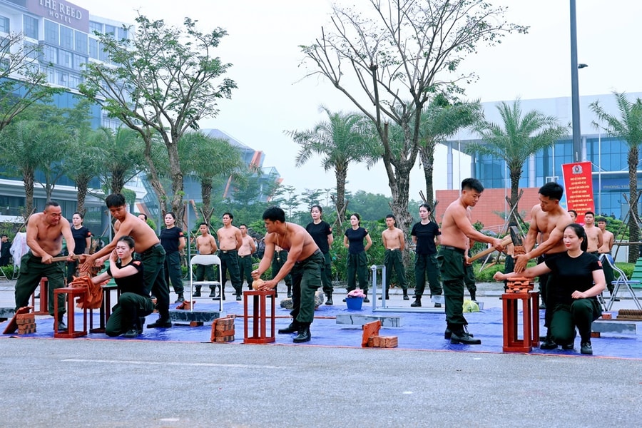 Xây dựng lực lượng Cảnh sát cơ động Ninh Bình tinh nhuệ, xứng đáng là “quả đấm thép” của Công an tỉnh