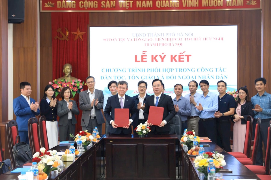 Phát huy sức mạnh tổng hợp giữa công tác dân tộc, tôn giáo và đối ngoại nhân dân