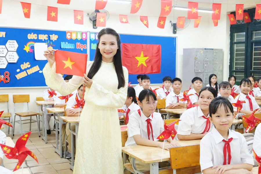 58% giáo viên THCS hài lòng với nghề dù thu nhập còn thấp