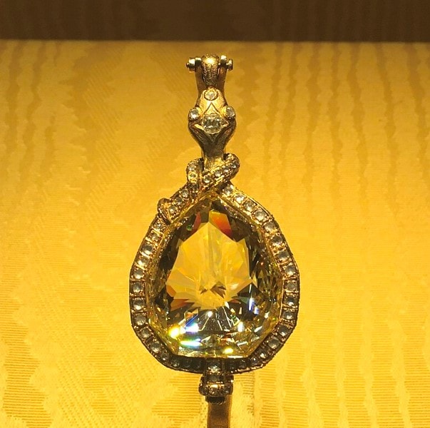 Viên kim cương huyền thoại tái xuất sau gần 100 năm thất lạc