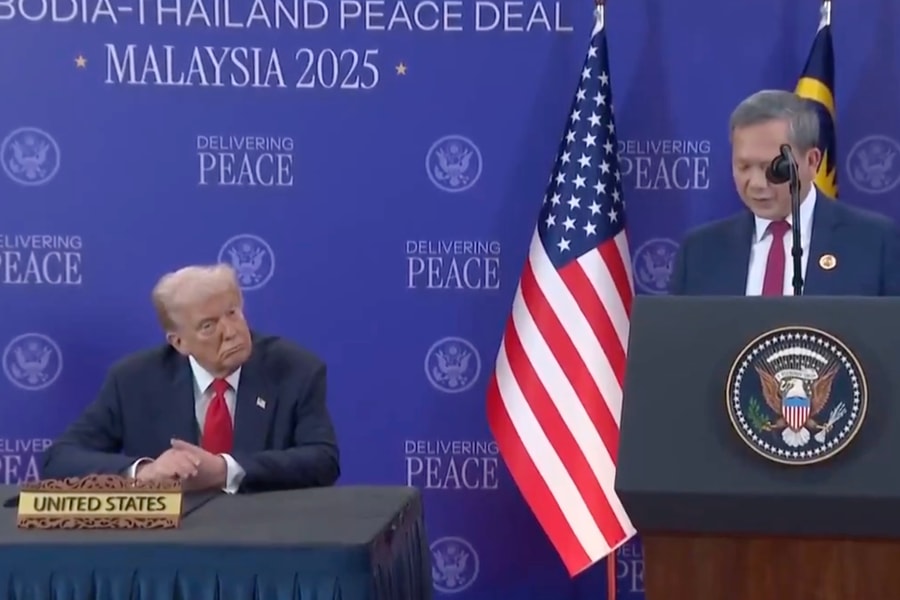 Mỹ dỡ bỏ lệnh cấm vận vũ khí đối với Campuchia