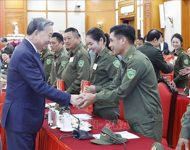 Tổng Bí thư Tô Lâm gặp mặt các điển hình tham gia bảo vệ an ninh, trật tự ở cơ sở
