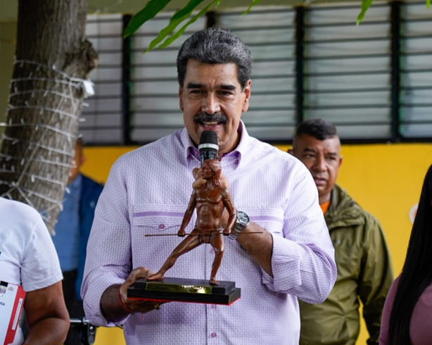 Tổng thống Venezuela kêu gọi người dân Mỹ ủng hộ hòa bình