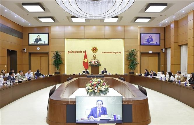 Chủ tịch Quốc hội yêu cầu Diễn đàn xây dựng pháp luật phải đi vào thực chất, tránh hình thức