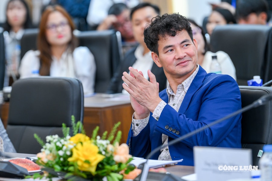 NSND Xuân Bắc, ca sĩ Hồ Ngọc Hà tham gia 'ghế nóng' Vòng chung kết Human Act Prize 2025