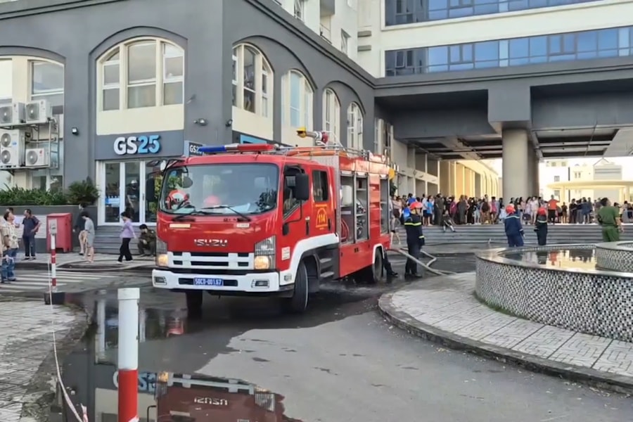 Điều tra nguyên nhân vụ cháy chung cư tại TP HCM