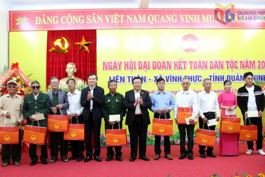 Mỗi người dân là một 'viên gạch nhỏ' xây dựng ngôi nhà chung giàu đẹp, nghĩa tình