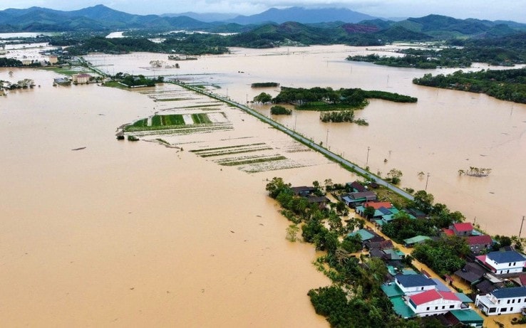 Từ Hà Tĩnh đến Khánh Hòa: Sẵn sàng ứng phó với tình huống bị cô lập, chia cắt nhiều ngày do ngập lụt