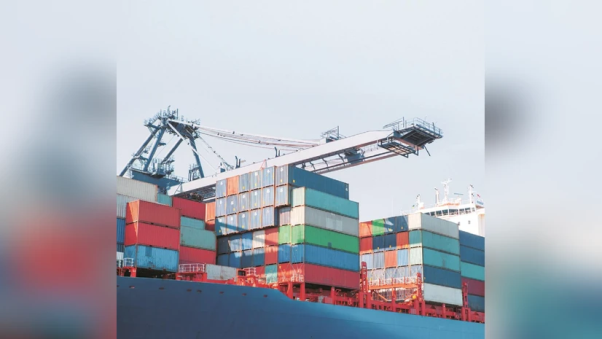 Thâm hụt thương mại của Ấn Độ đạt mức kỷ lục 41,68 tỷ đô la khi nhập khẩu vàng tăng vọt