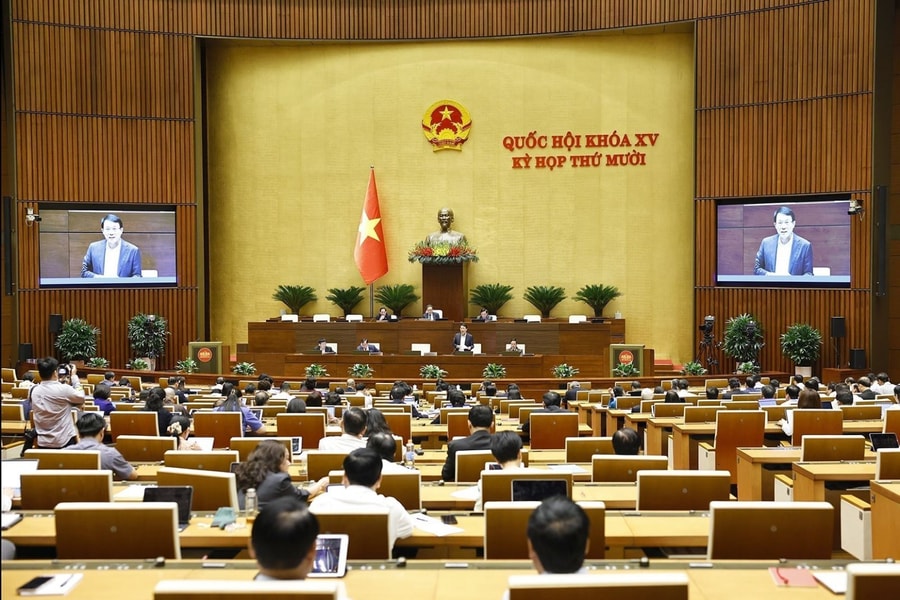 Sáng nay, Quốc hội thảo luận về dự án Luật Kinh doanh bảo hiểm