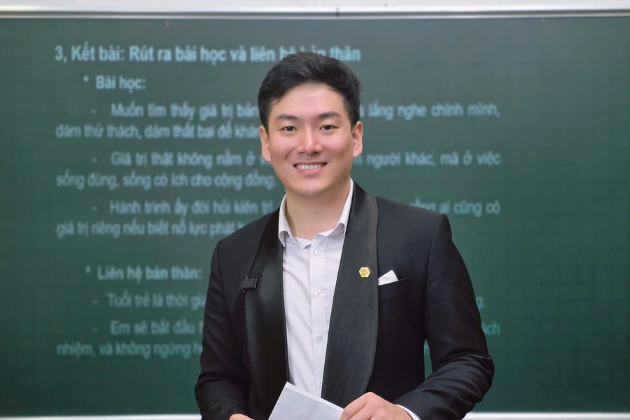 Thầy giáo trẻ kéo môn Văn tới gần với GenZ