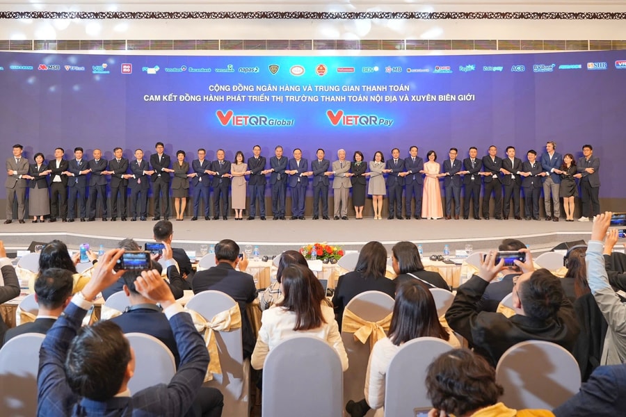 Cộng đồng Ngân hàng và Trung gian thanh toán cam kết đồng hành thúc đẩy